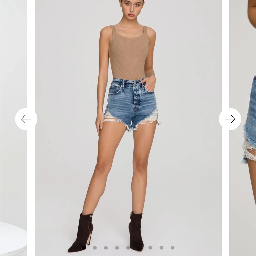 Good American Bombshell Shorts NWT